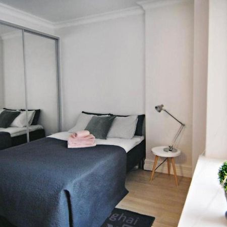 Scandinavian Home In Heard City เฮลซิงกิ ภายนอก รูปภาพ